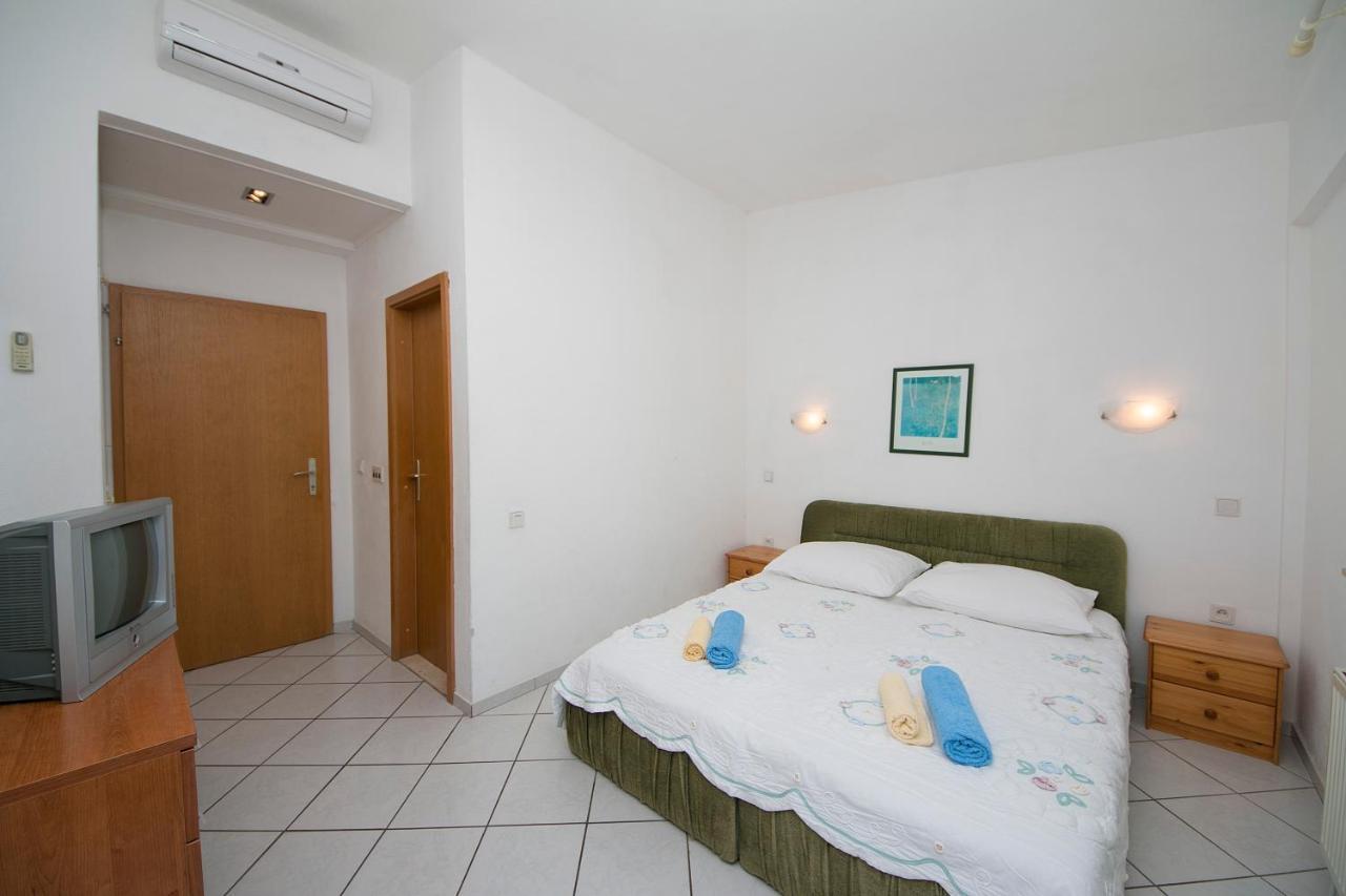 House Ursic Apartment Брела Екстериор снимка